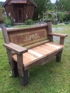 tailgate-bench